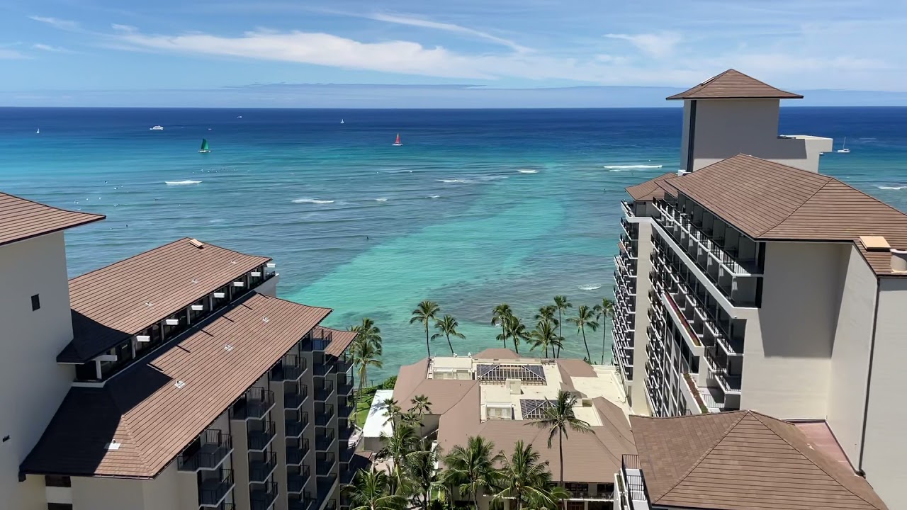 Ocean front corner balcony - Top of Embassy Suites Waikiki Beach Walk Rm 2129