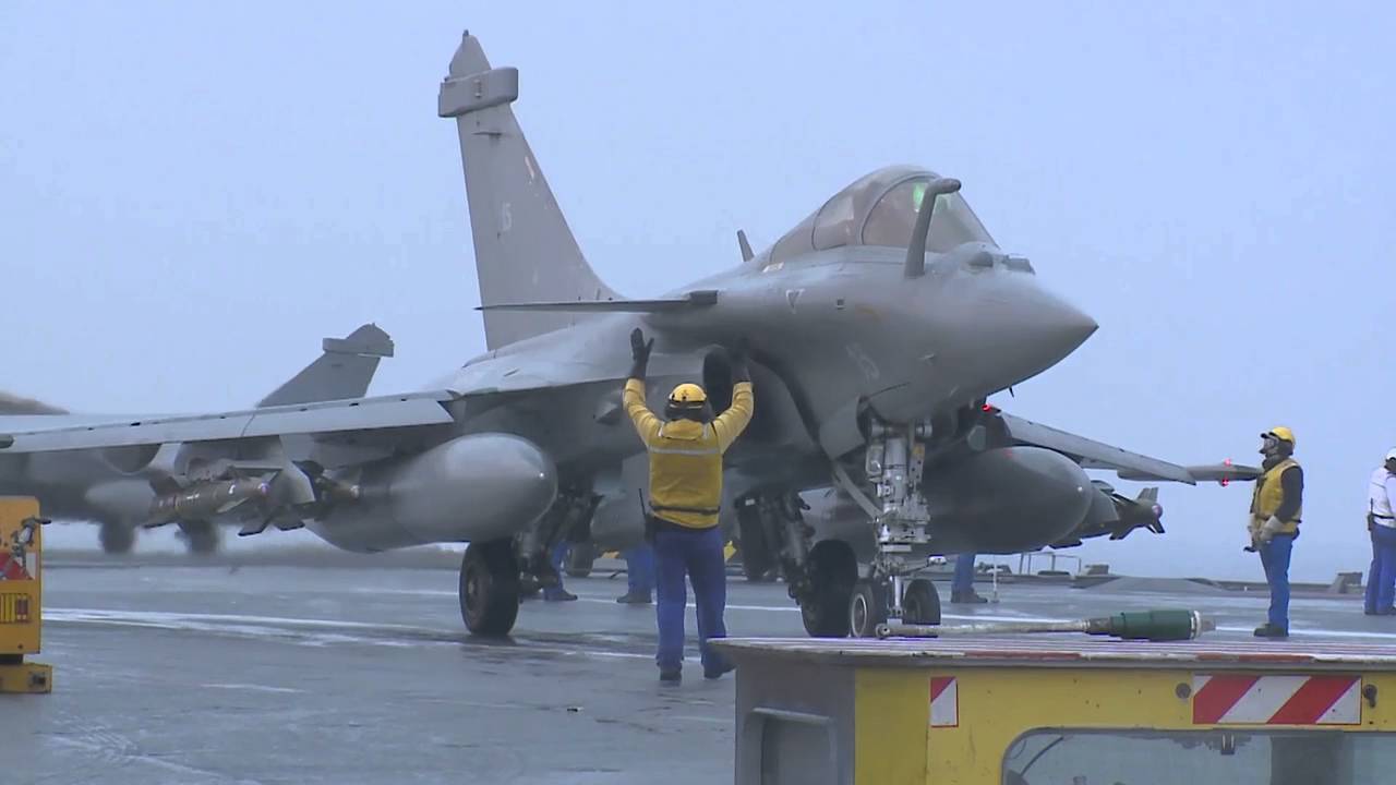 French Navy Rafale M Launched for a Strike Mission - Task Force 50