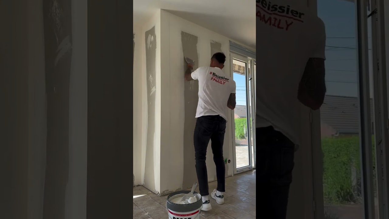 Traditional plastering with BAGAR Airliss G - Beissier