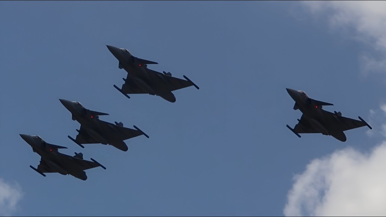 F-39E Gripen passagem baixa + pilofe, Base A&eacute;rea de Natal [14/11/2025]