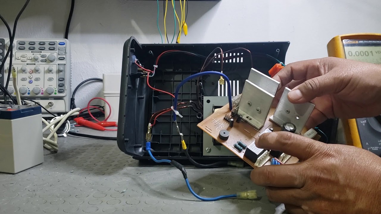 El UPS no opera en baterías, pruebas en Laboratorio   HD 1080p