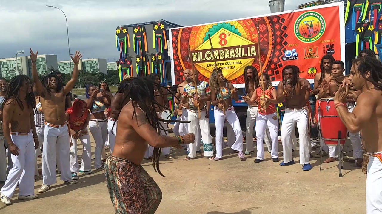 8°  Quilombrasilia só axé dendê Capoeira Sol nascente Mestre Romeu e Mestrando mancha