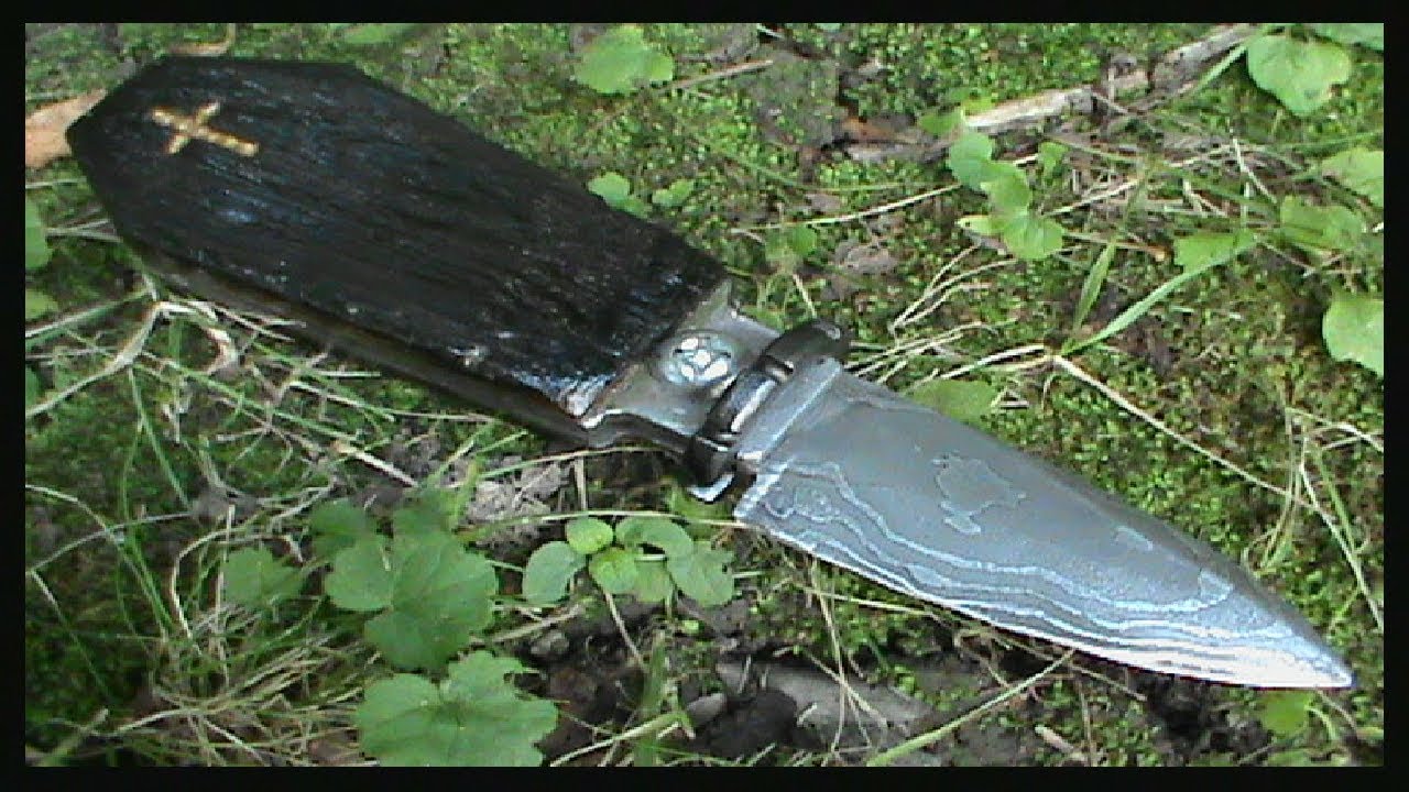 Damascus Folding Knife coffin handle