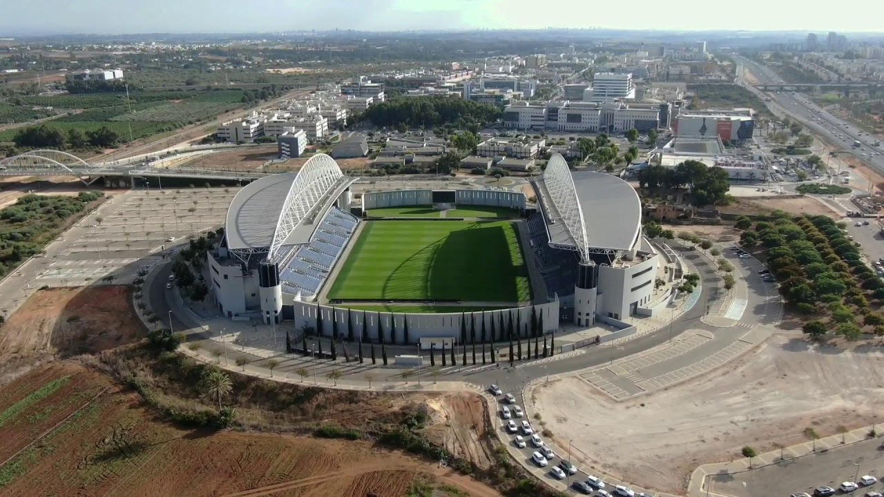 M2Z in the stadium of Netanya