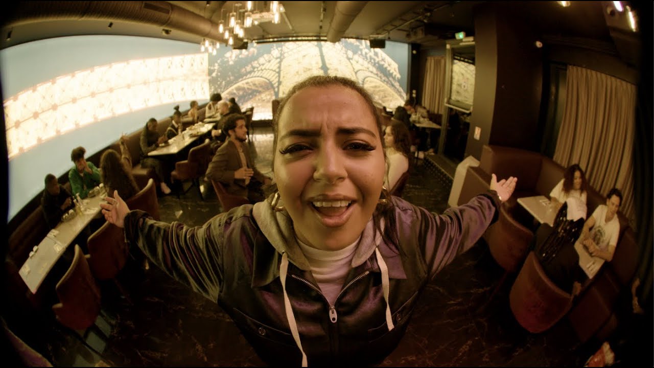 Marwa Loud - Beau Parleur (Clip Officiel)