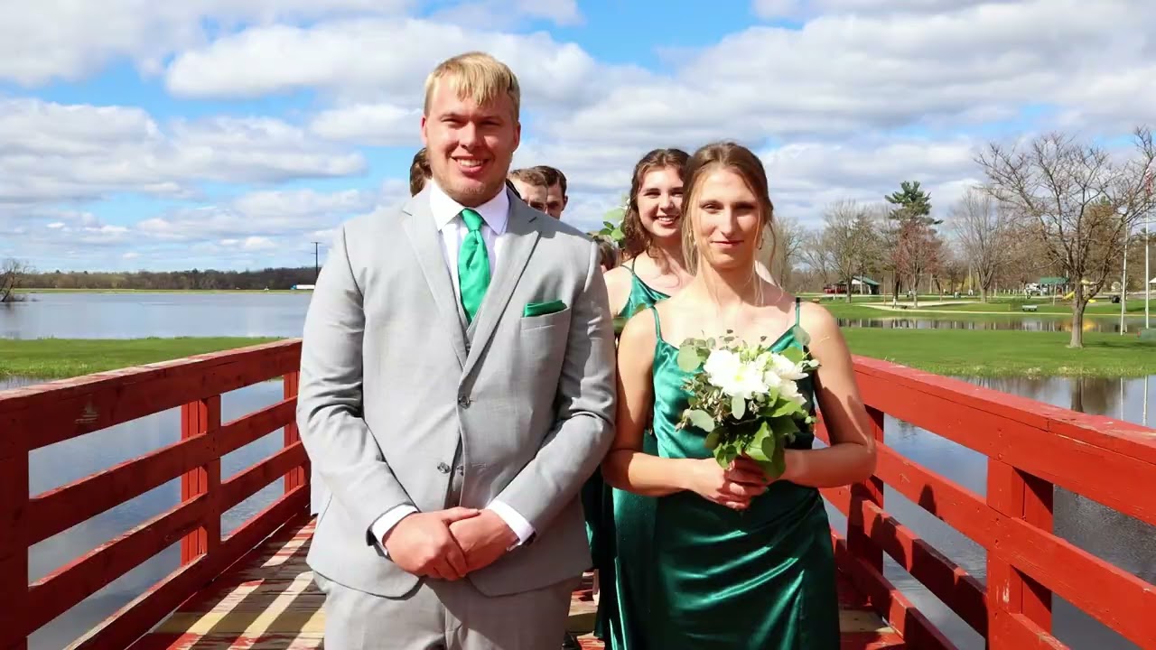 Mr and Mrs Davis | Wedding Teaser