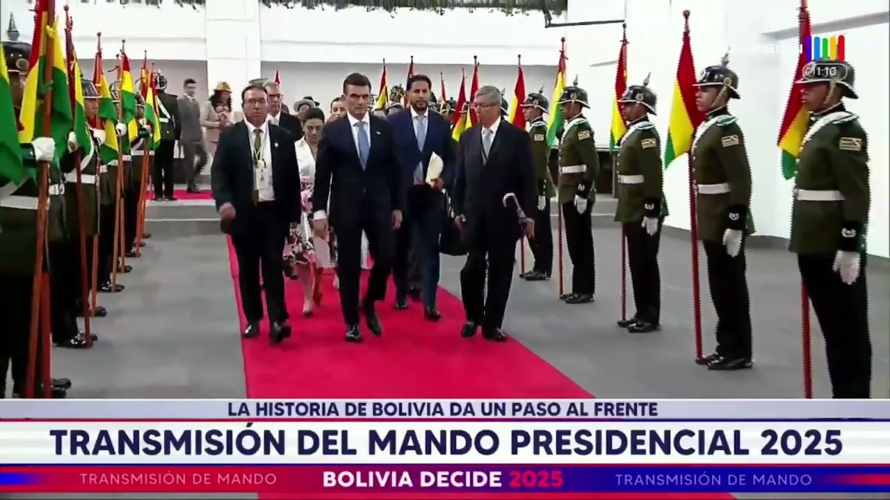 Rodrigo Paz Pereira rumbo a su posesión.