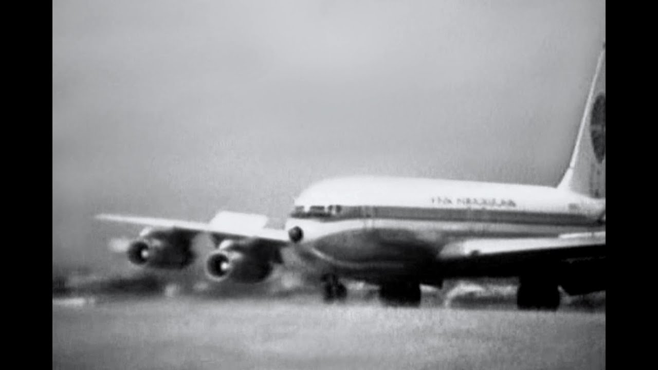 Pan American Boeing 707-321B - 