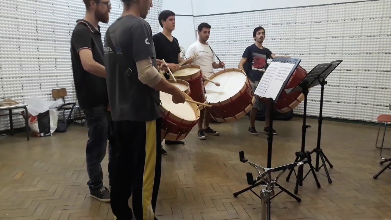 Tomba Lobos - Lobo's Lullaby (Ensaio)