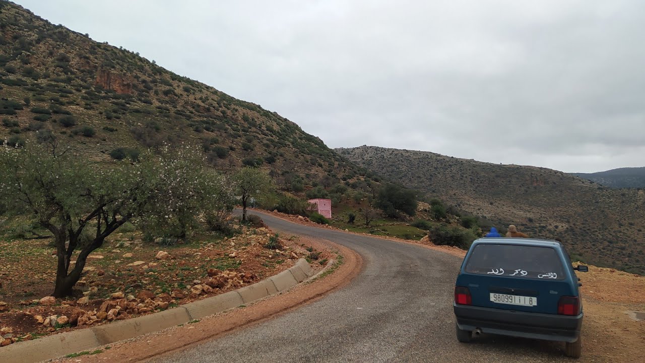 طريق من بني ملال إلى تموليلت عبر فمودي.24/02/2023