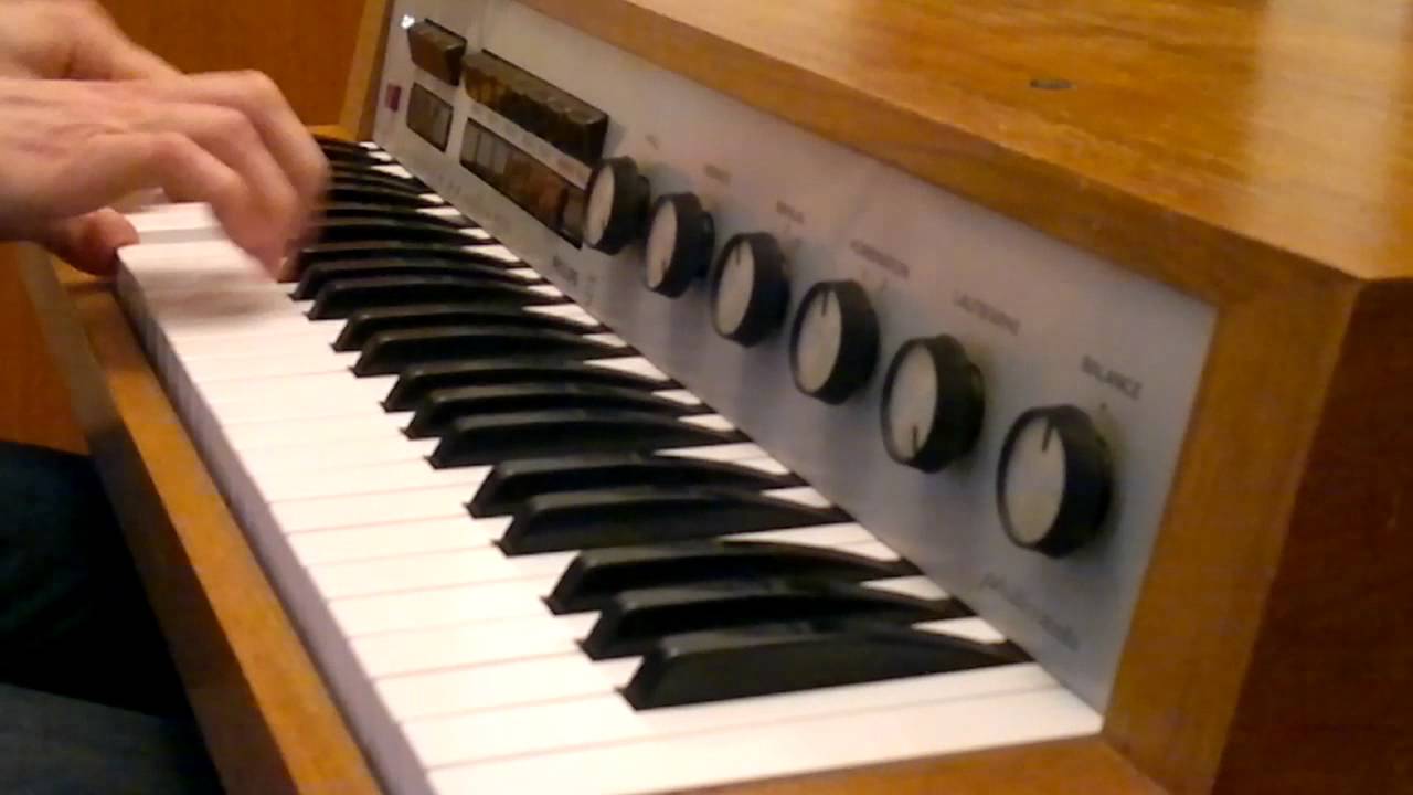 Philips Philicorda 751