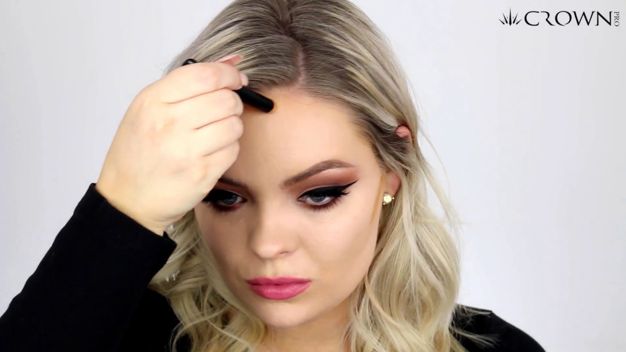 Crown Pro Contour Kit and Crown Concealer Sticks