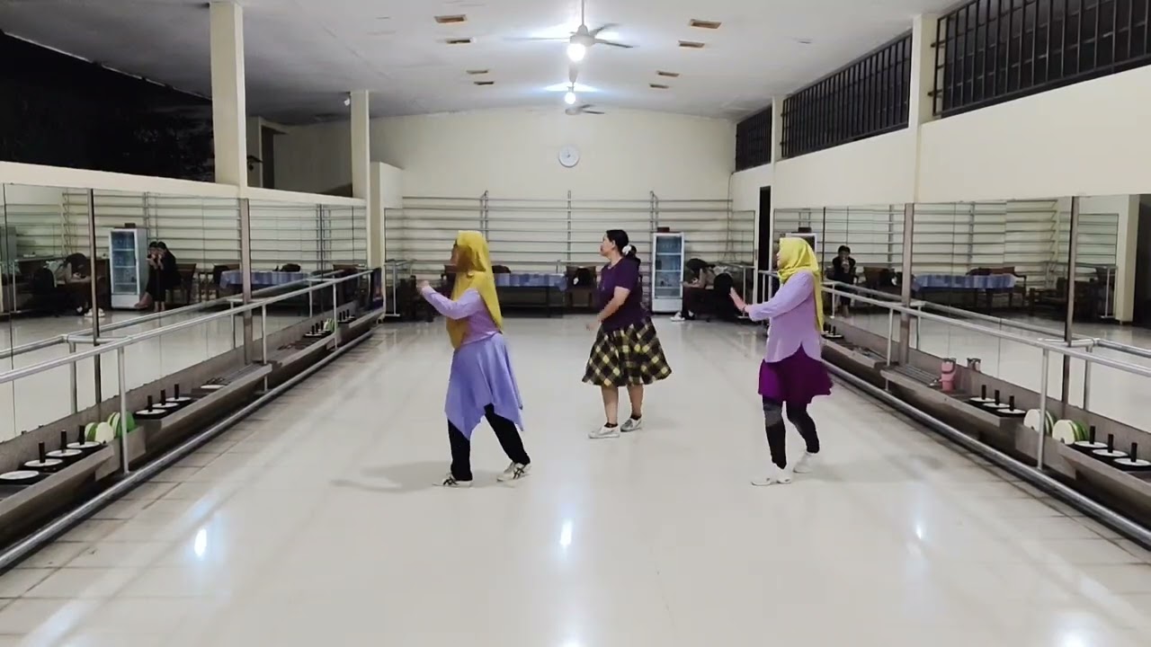 Kaka Tabola Bale - line dance, Chor. Febrina Dumaria P (INA), Mamik TS (INA) & Maryati BN (INA)