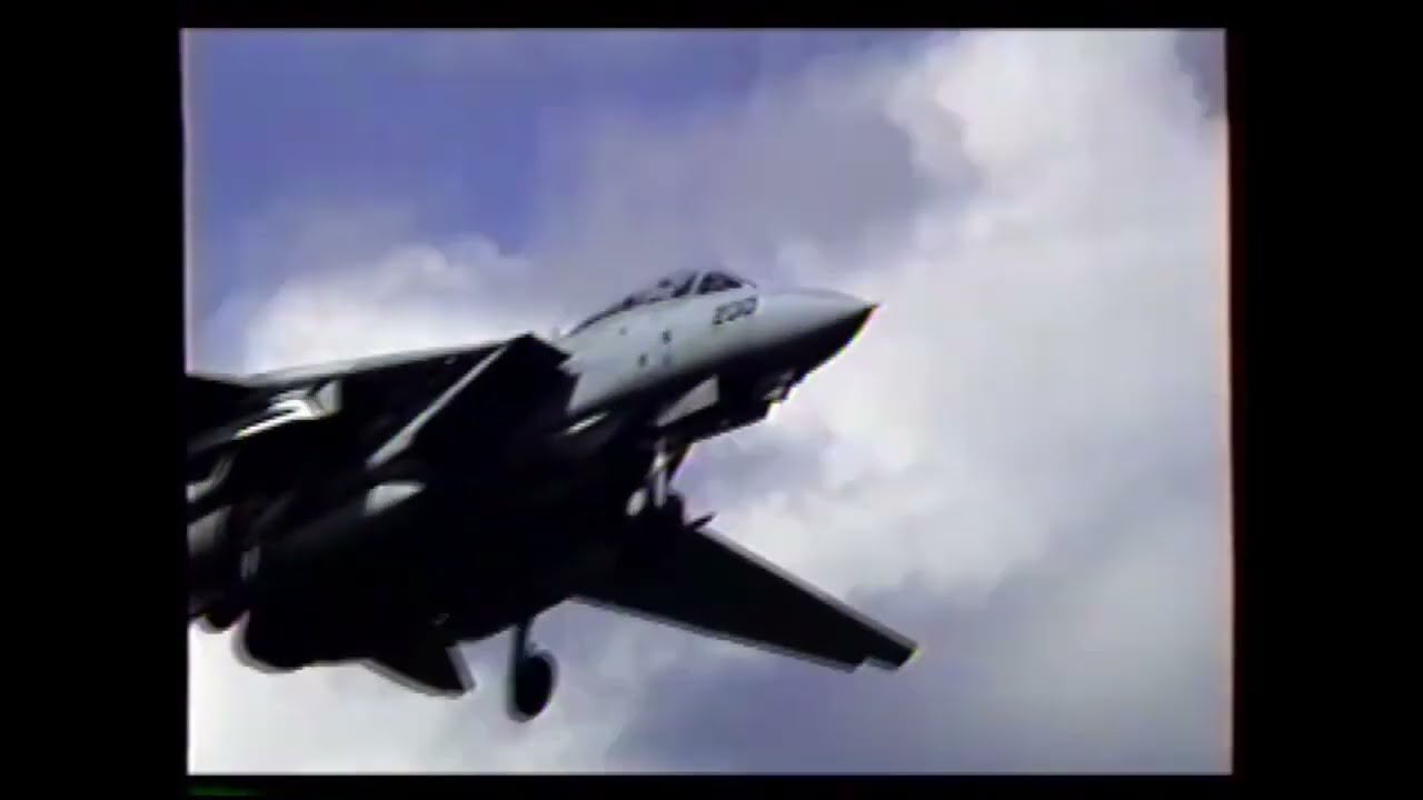 F-14A Tomcat VF-111 Highlights NAS Glenview!!!