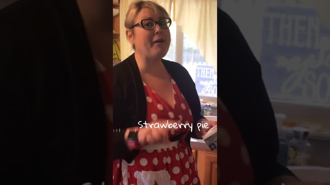 Mama Jill&rsquo;s Strawberry Pie #recipe #recipes