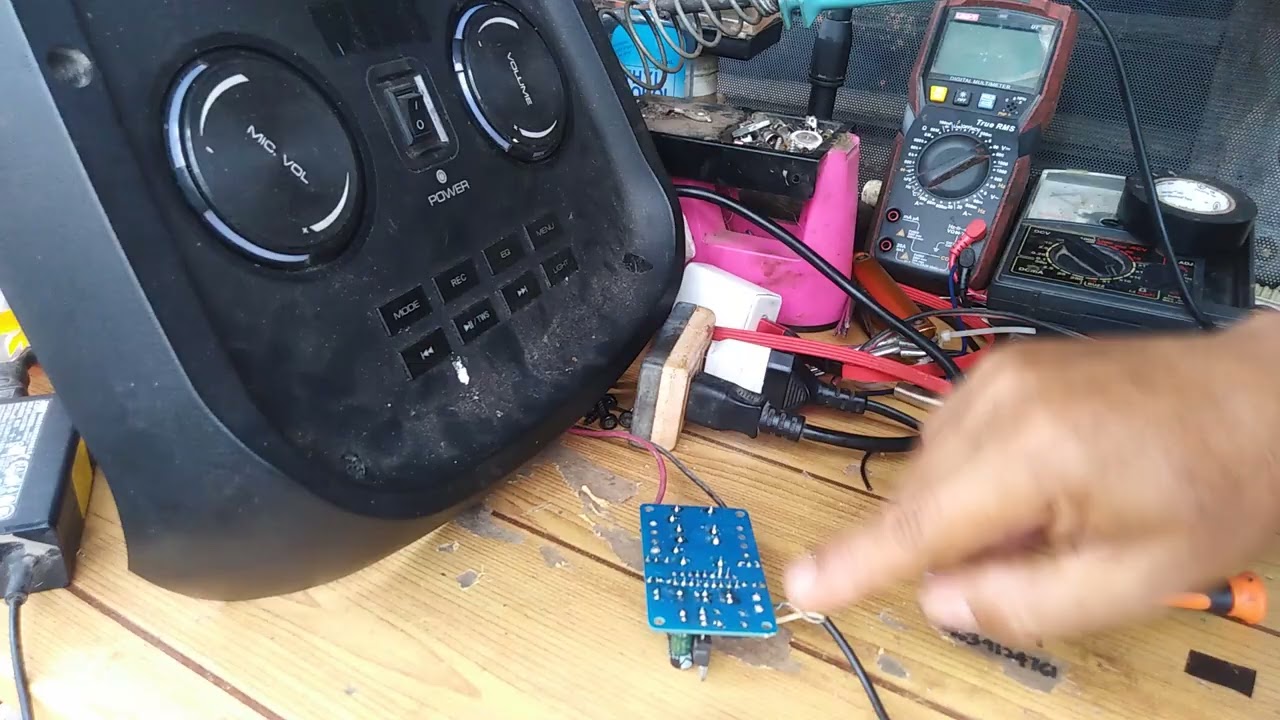 HOW TO REMOVE BLUETOOTH SPEAKER VOICE PROMPT (START UP). FIRST IN YOUTUBE! 