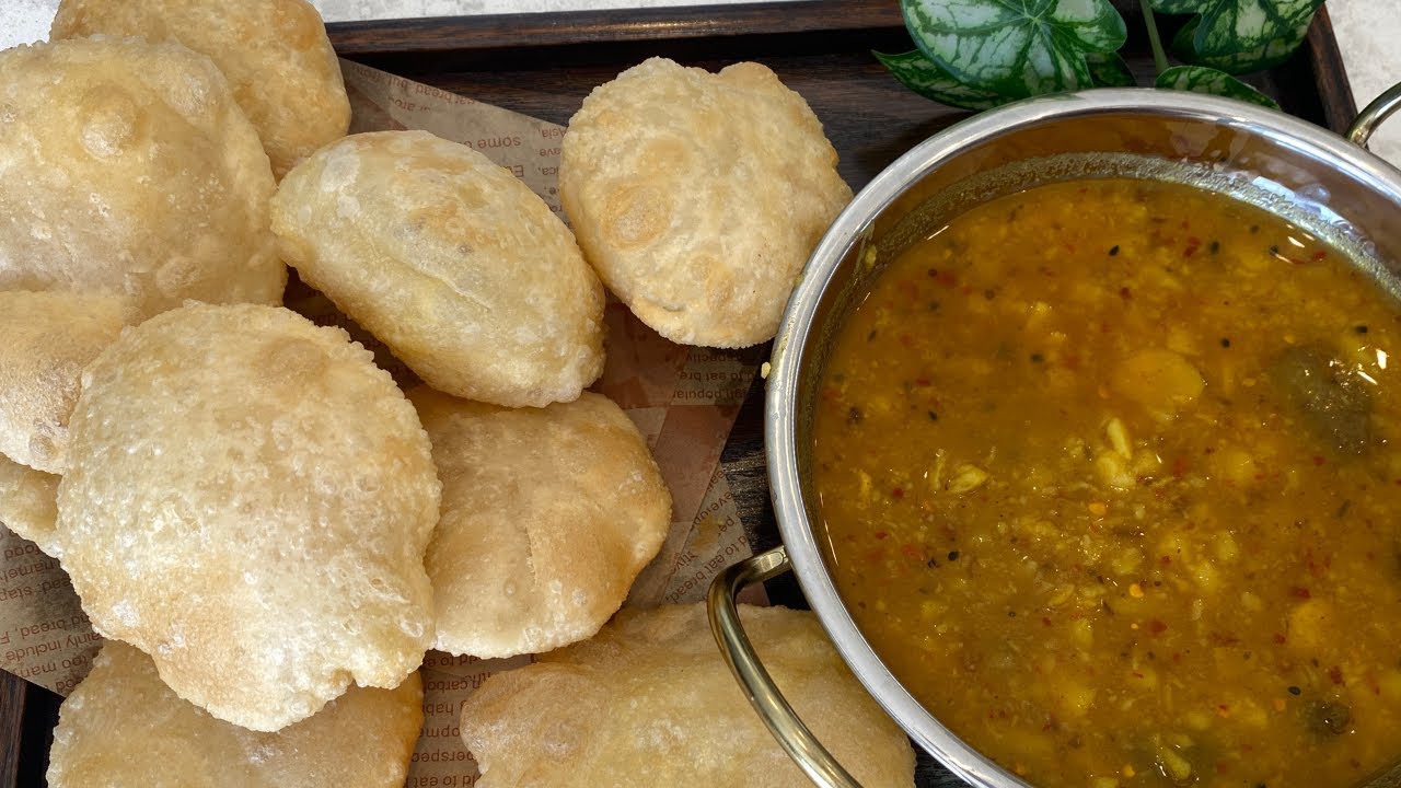 Halwai Style Dal Kachori with Aloo Tarkari | Crispy Kachori Sabzi Recipe | Saima’s Kitchen