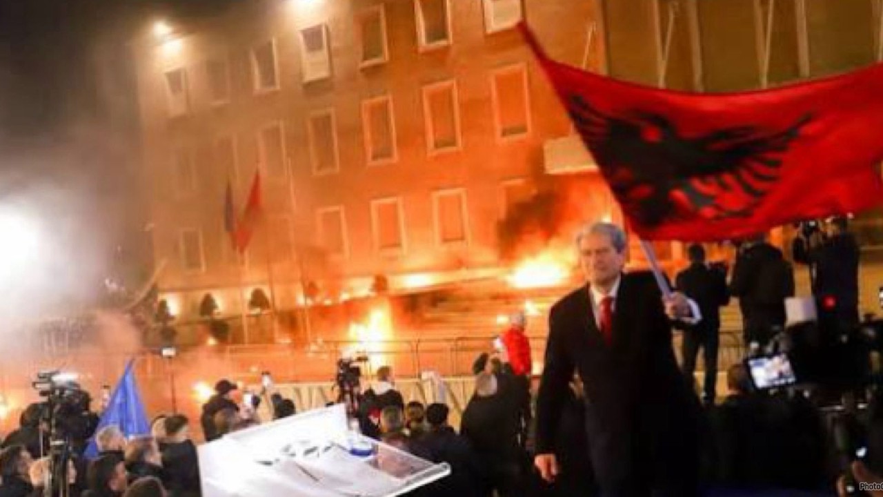 “Berisha këtë punë ka”/ Debat i ashpër mes Kthupit dhe Rexhajt për opozitën në vend