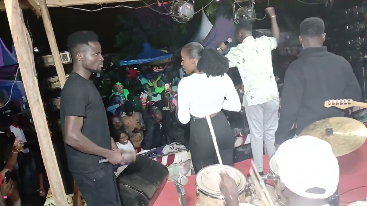 Prince Indah live at Ahero County club full performance#live 