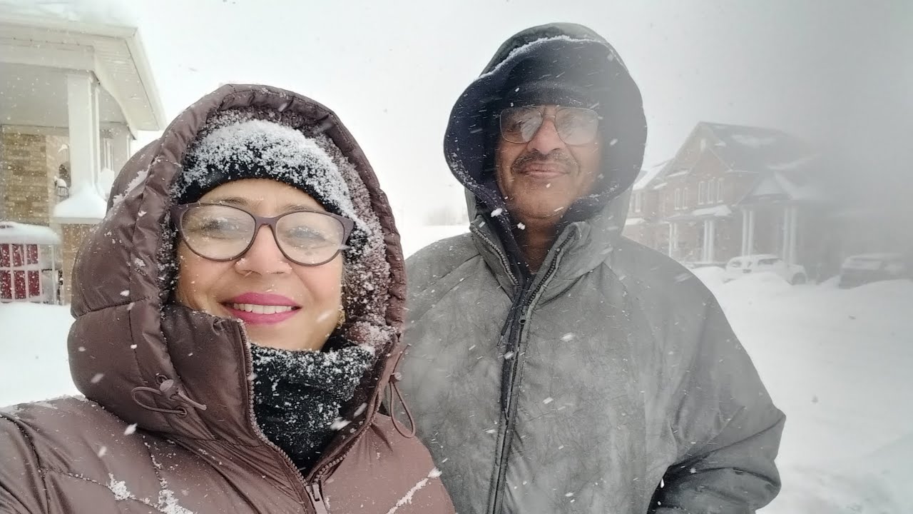 Polar vortex snow storm in Ontario❄️🌨️