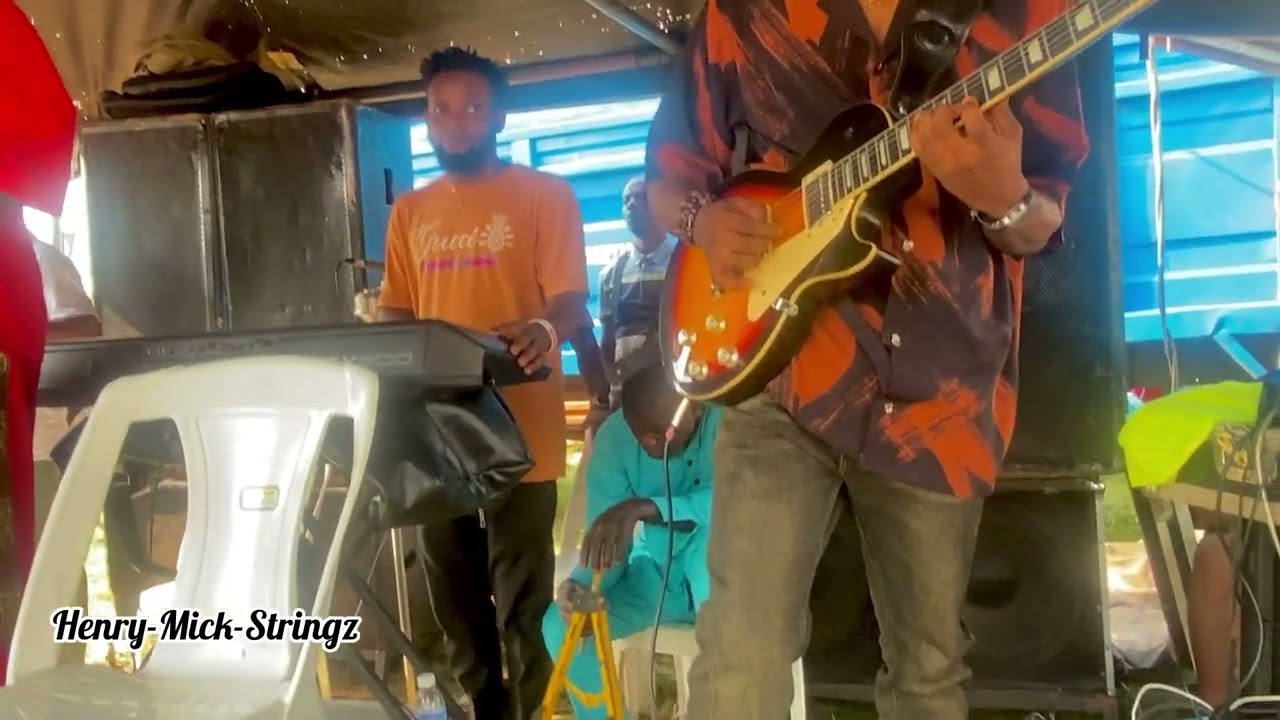 Ika  highlife performance by De great Onyelelue 