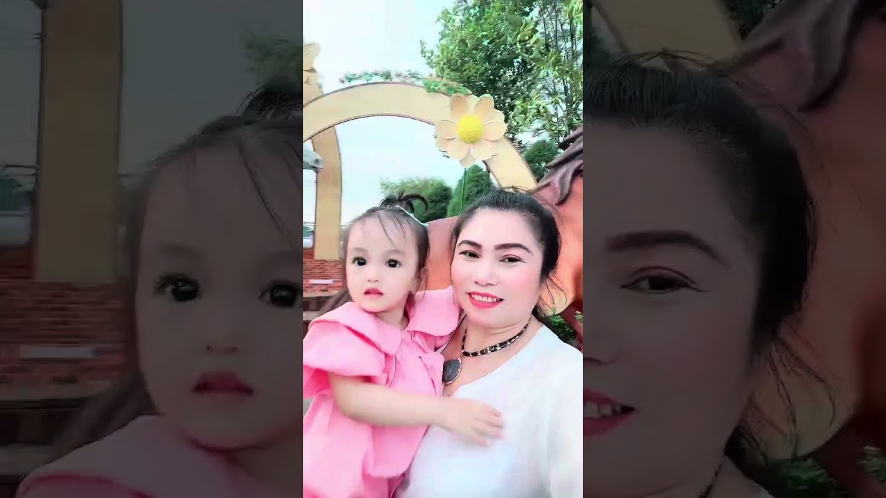17 Tết 2026 . Công chúa Nhỏ Maika Nhật Hồng zui zẻ đi Chùa 