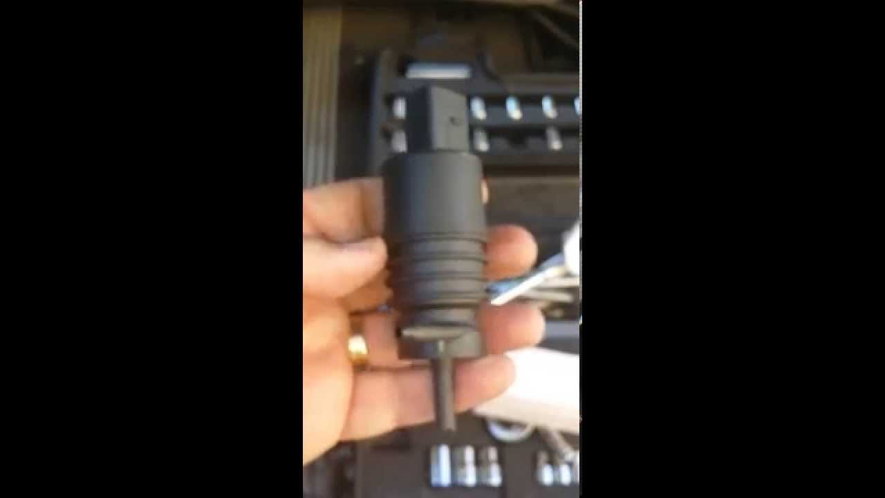 E46 BMW 330ci or 328i Windshield Wiper Pump Replacement 2001-2005