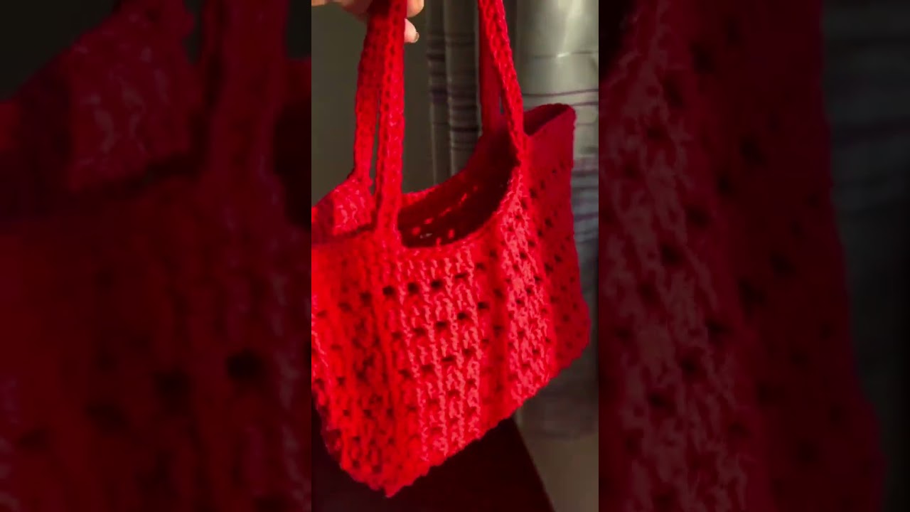 Crochet Tote Bag! Newest Crochet Bag with Crochet Mesh Pattern #crochettotebag