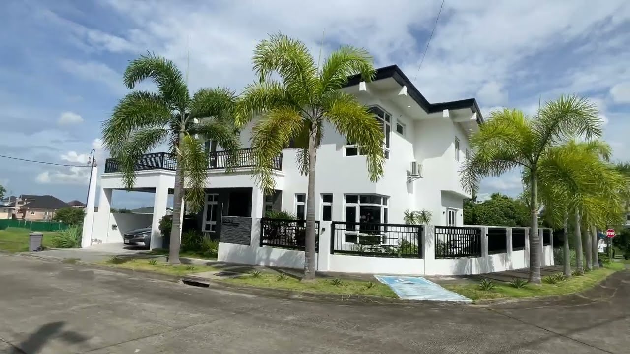 V231-23 South forbes Fully Furnished modern design house & Corner Lot titled ready for occupancy