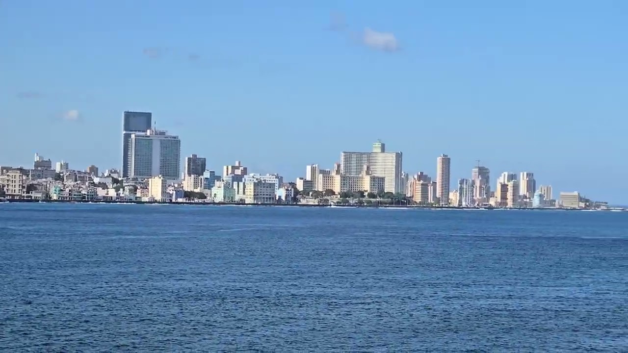ハバナ探訪（キューバ、ハバナ） - 活気あふれる街並み、文化、旅のVlog