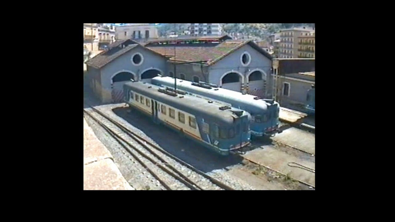 Aln 668 1600 al Deposito e in Stazione a Modica  -  01 agosto  2004