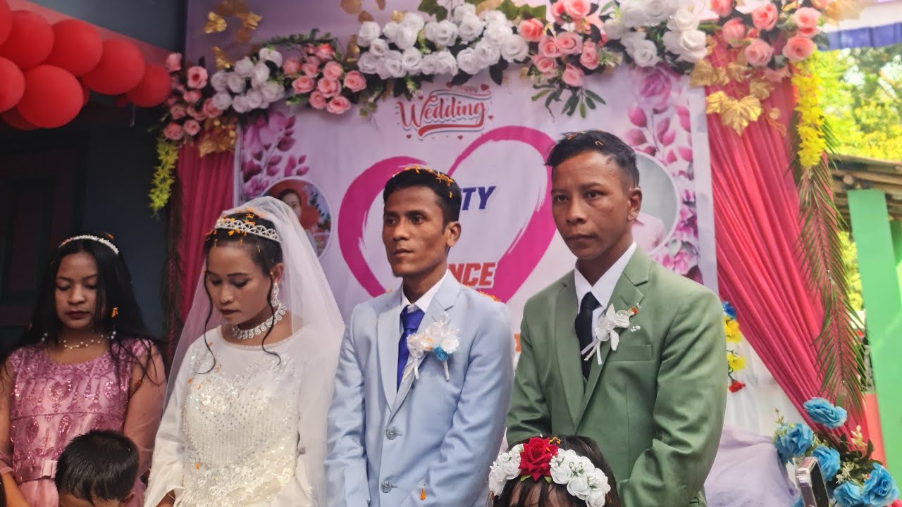 Marriage in the Khasi community means a gathering. (@hellosreemangal)