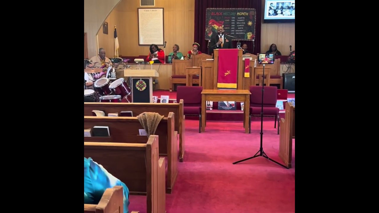 “Come On Everybody” and “I Love To Praise His Name” Sunday Morning Gospel