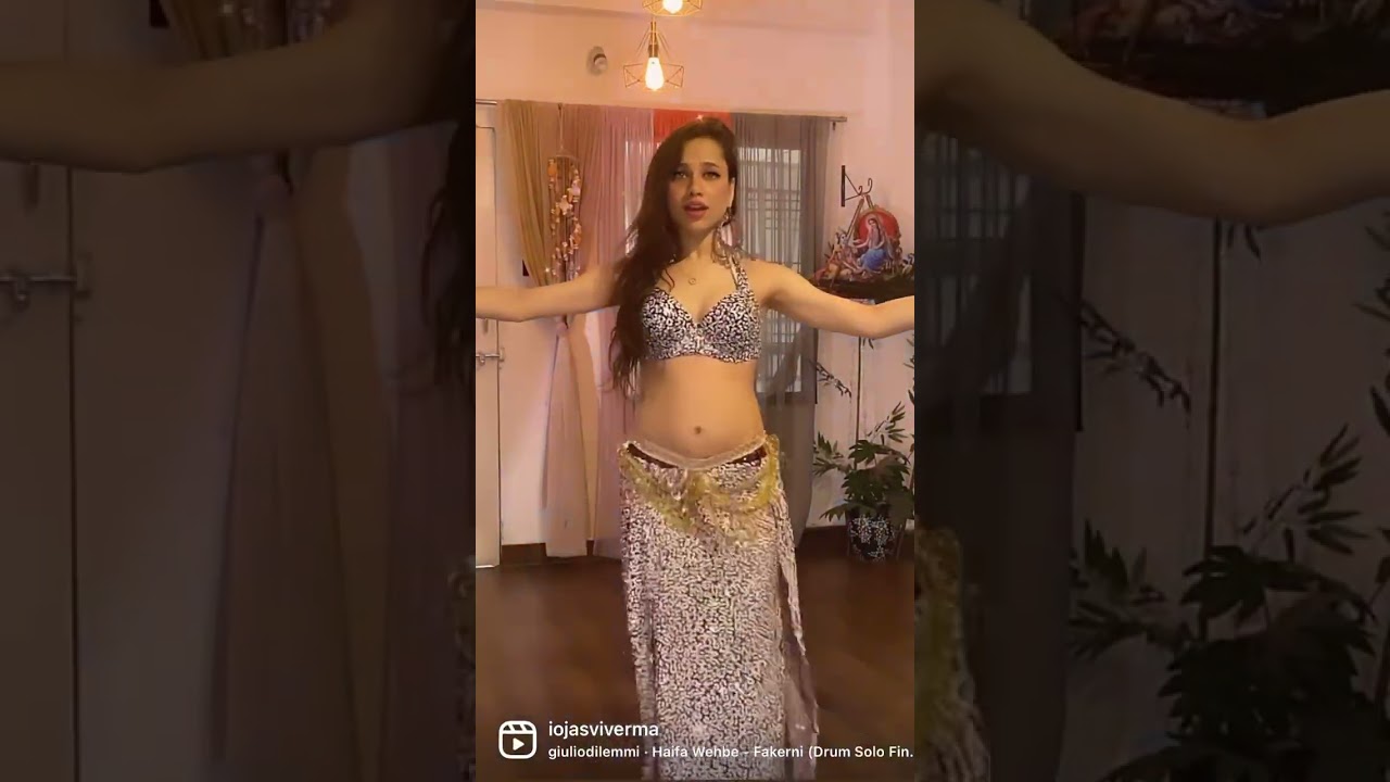 Belllydance by Ojasvi Verma #ytshorts #bellydance