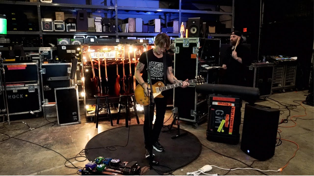 Keith Urban: LIVE - Wasted Time (URBAN UNDERGROUND)