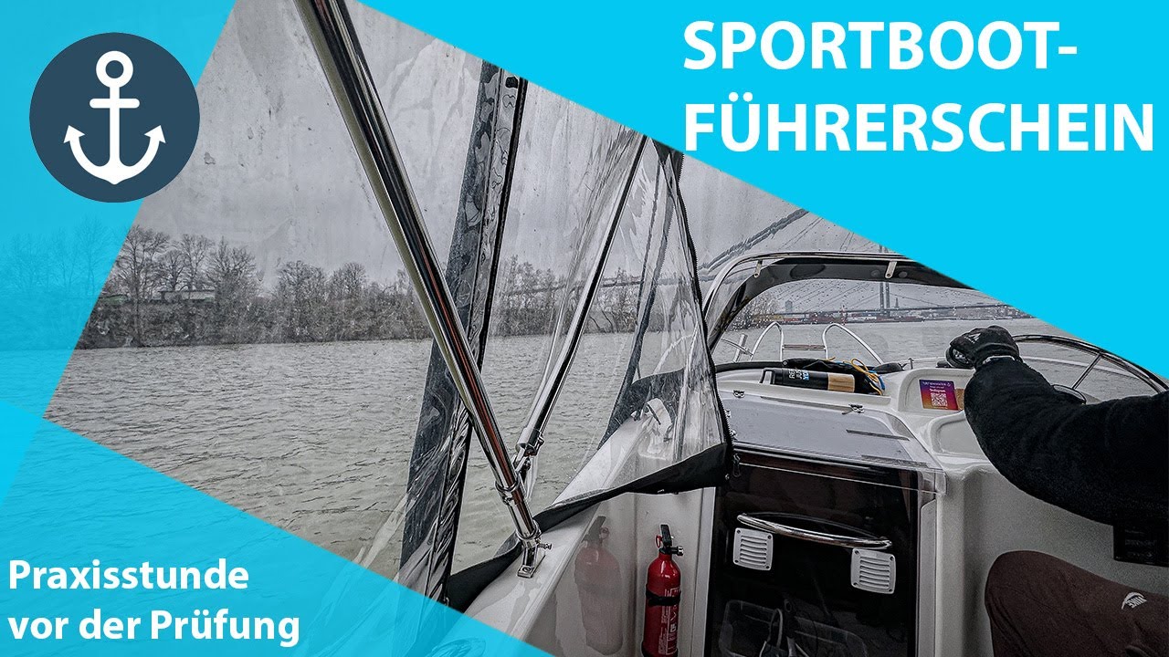 Letzte, praktische Bootsstunde vor der Prüfung bei ONWATER in Düsseldorf im Medienhafen