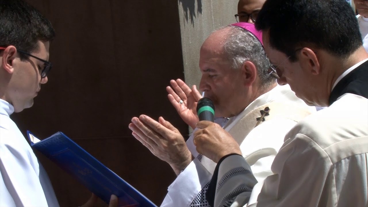 Benção da porta principal restaurada da Catedral Campinas 2017