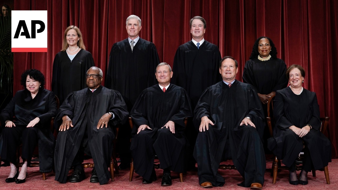 Supreme Court strikes down limits on political party spending in federal elections