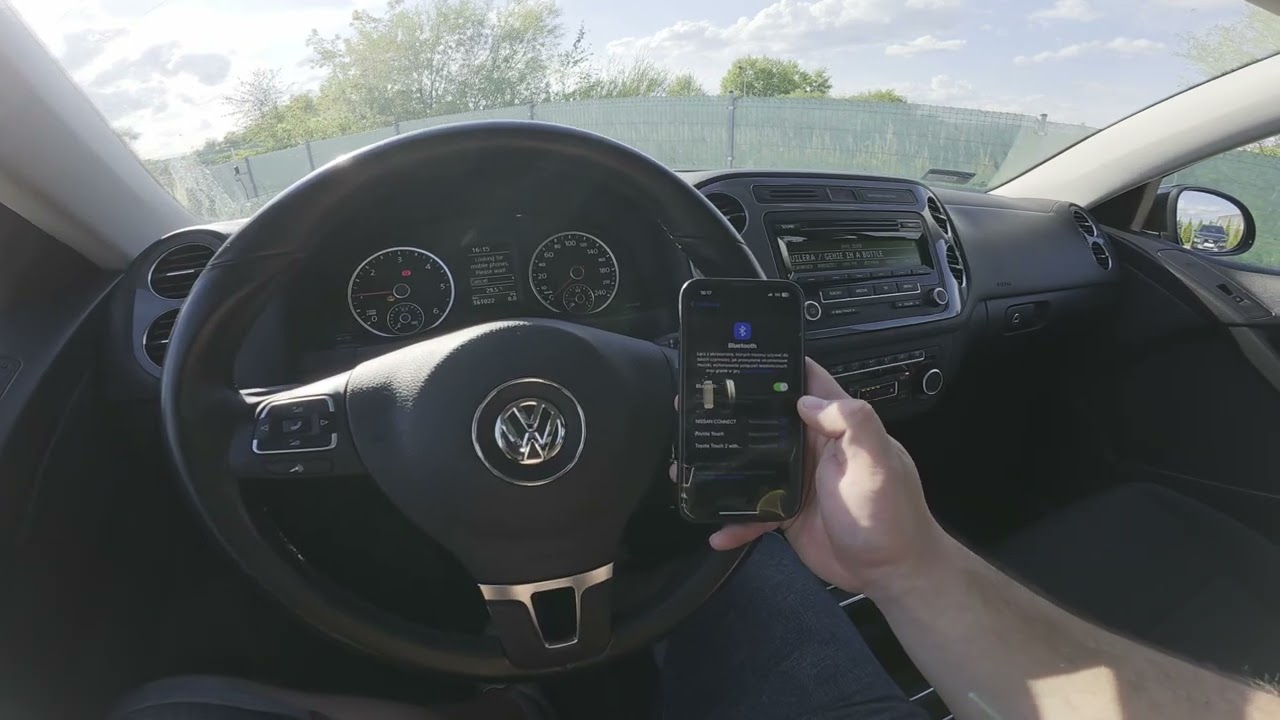 Volkswagen Tiguan I (2007-2016) &ndash; Jak sparować smartfon przez Bluetooth