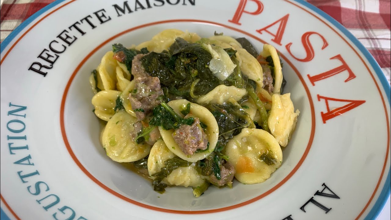 Orecchiette con Friarielli e Salsiccia