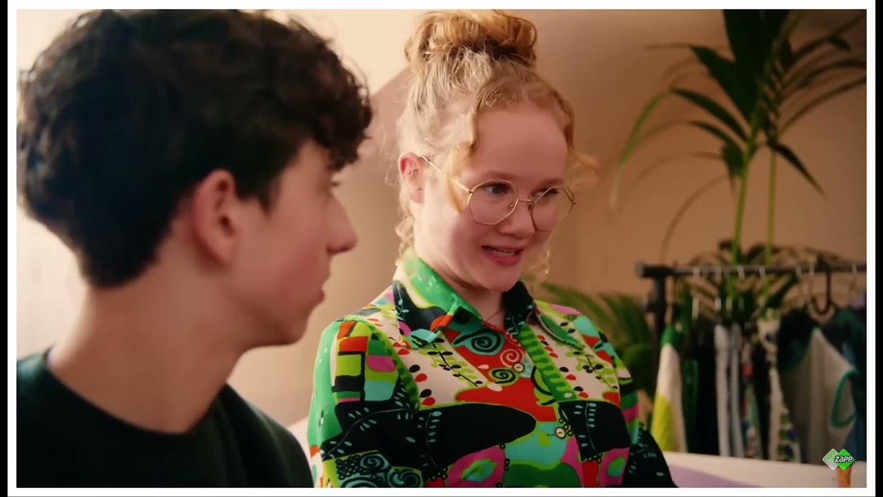 Lena De Eerste Keer verliefd