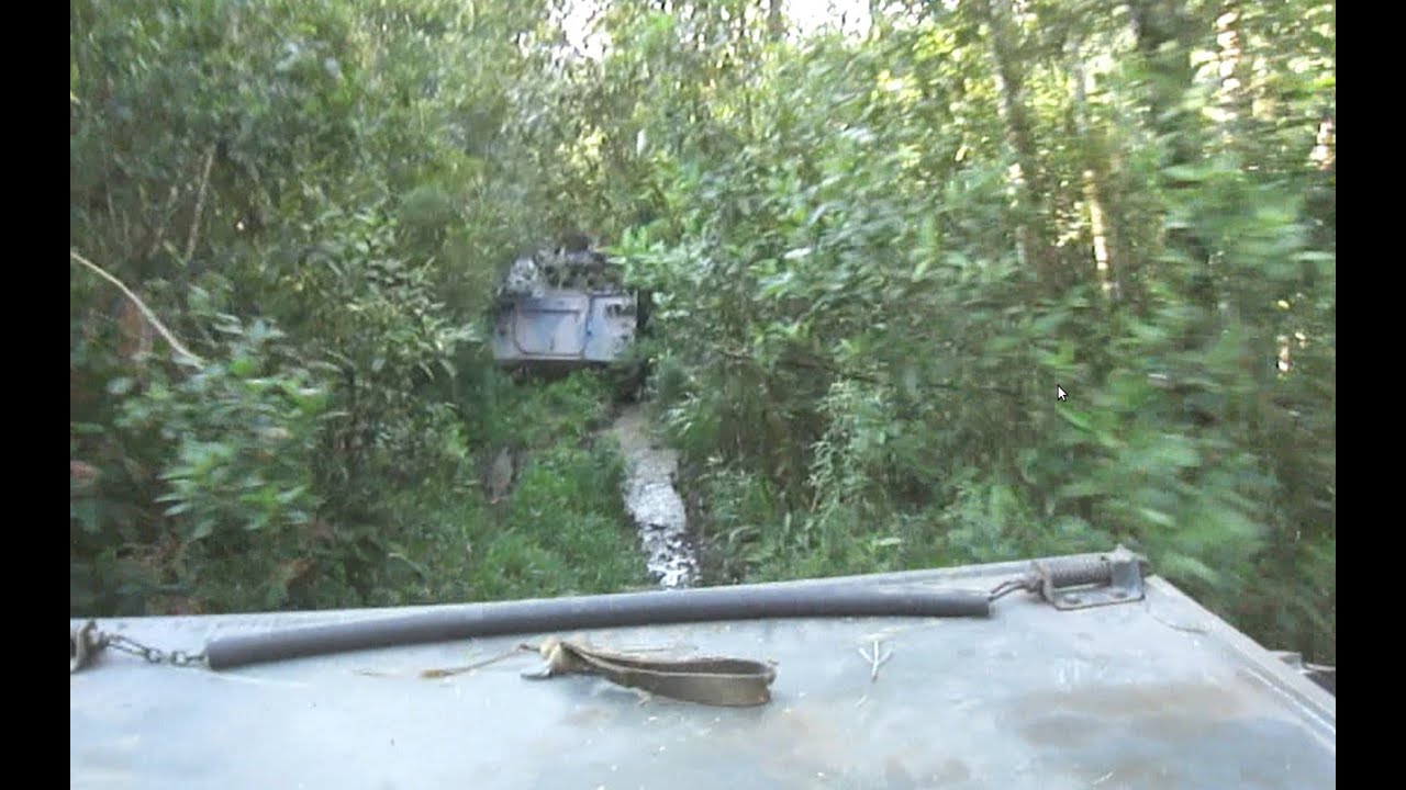 M113 APC na floresta - Exército Brasileiro