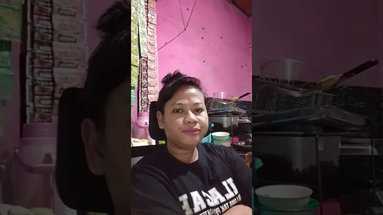 KOSTKITCHEN sedang live sekarang!