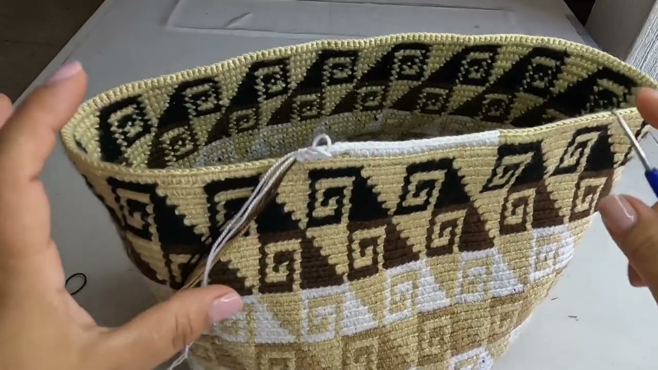 cuerpo de mochila para hombre estilo wayuu parte final #artesanal ##mochilawayuu