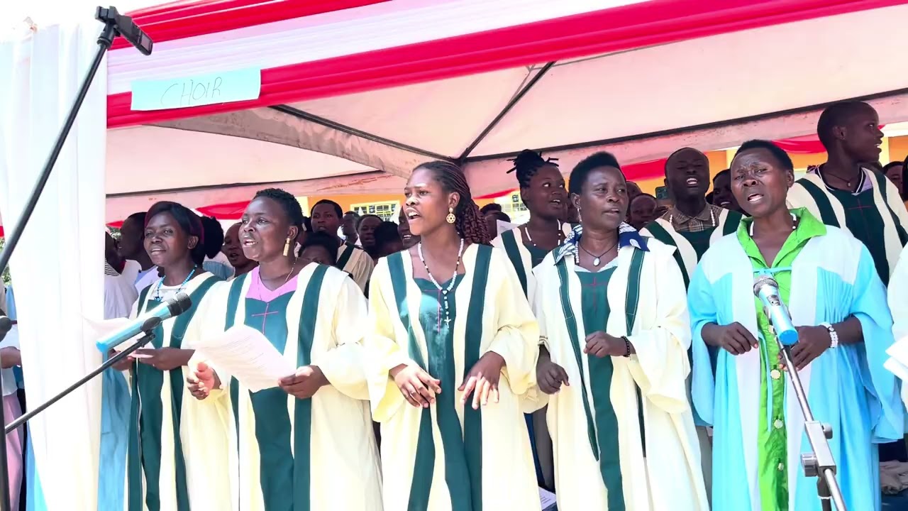 Ngasyahaghuma Nawu by Kasanga Parish Choir 