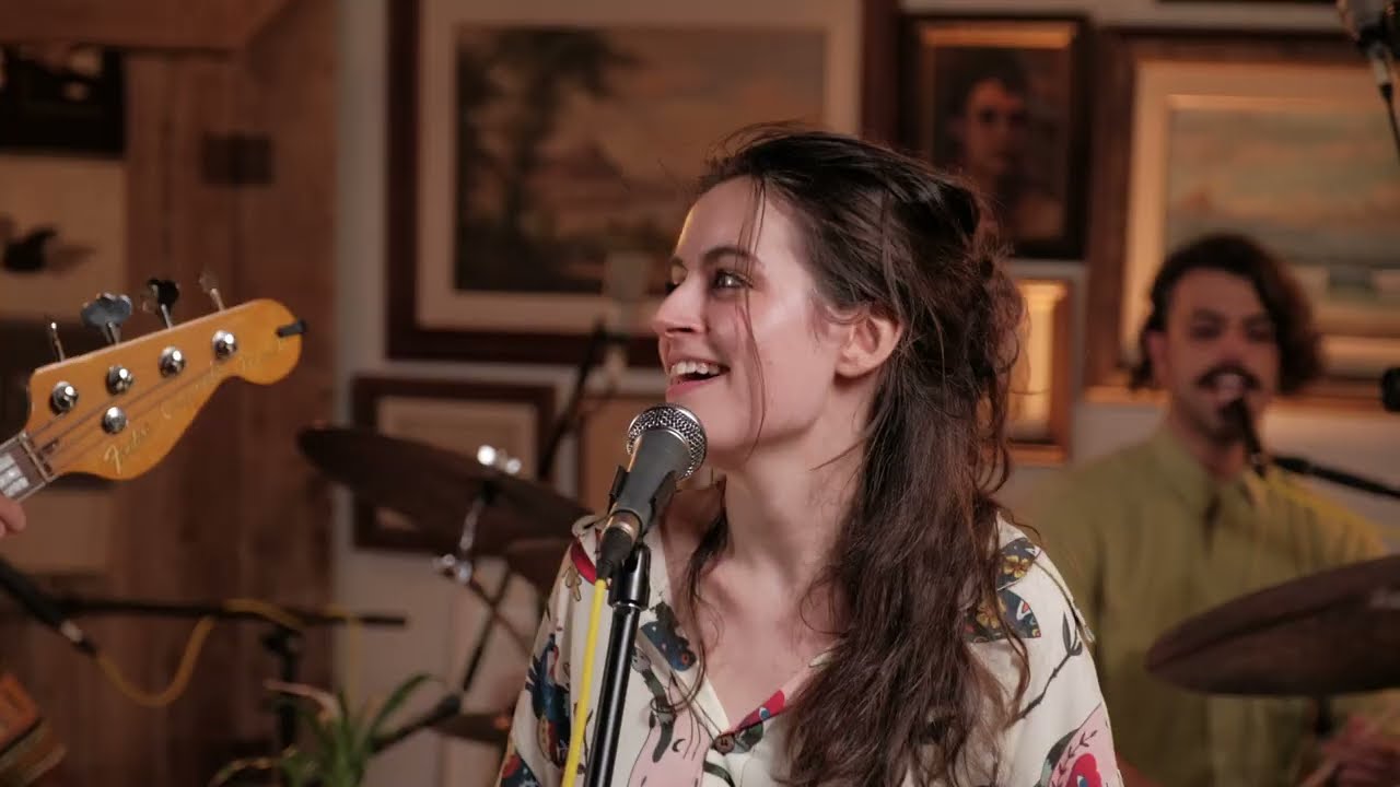 Eilidh - Com Os Olhos (Live "Na Casa")