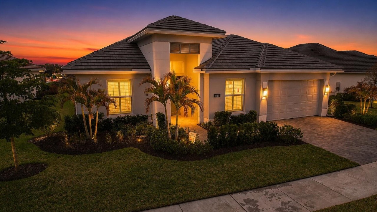 4 Bed + Office | 3.5 Bath | Florida Luxury New Construction Pool Home Tradition Port St Lucie