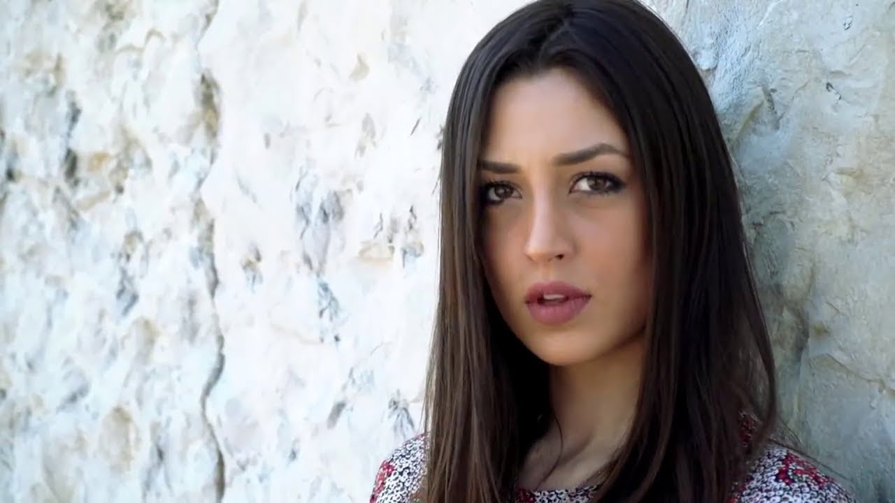 Francesco Renzi feat Luis Navarro - La musica me da (Official video)