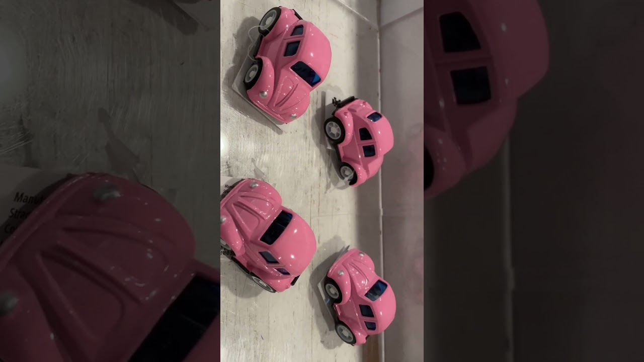 CUTEST PINK CAR / Awesome wind up car / toy car