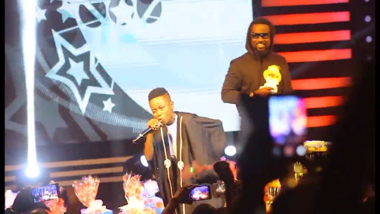 Full Video Of DJ Switch & Samuel Owusu Challenges Sarkodie At TV3 Talented Kids Season 9. Kidi Adina